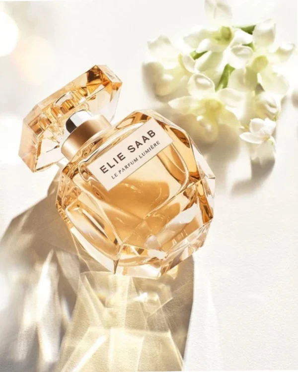 Elie Saab Le Parfum Lumiere Eau De Parfum 90ml – Image 3